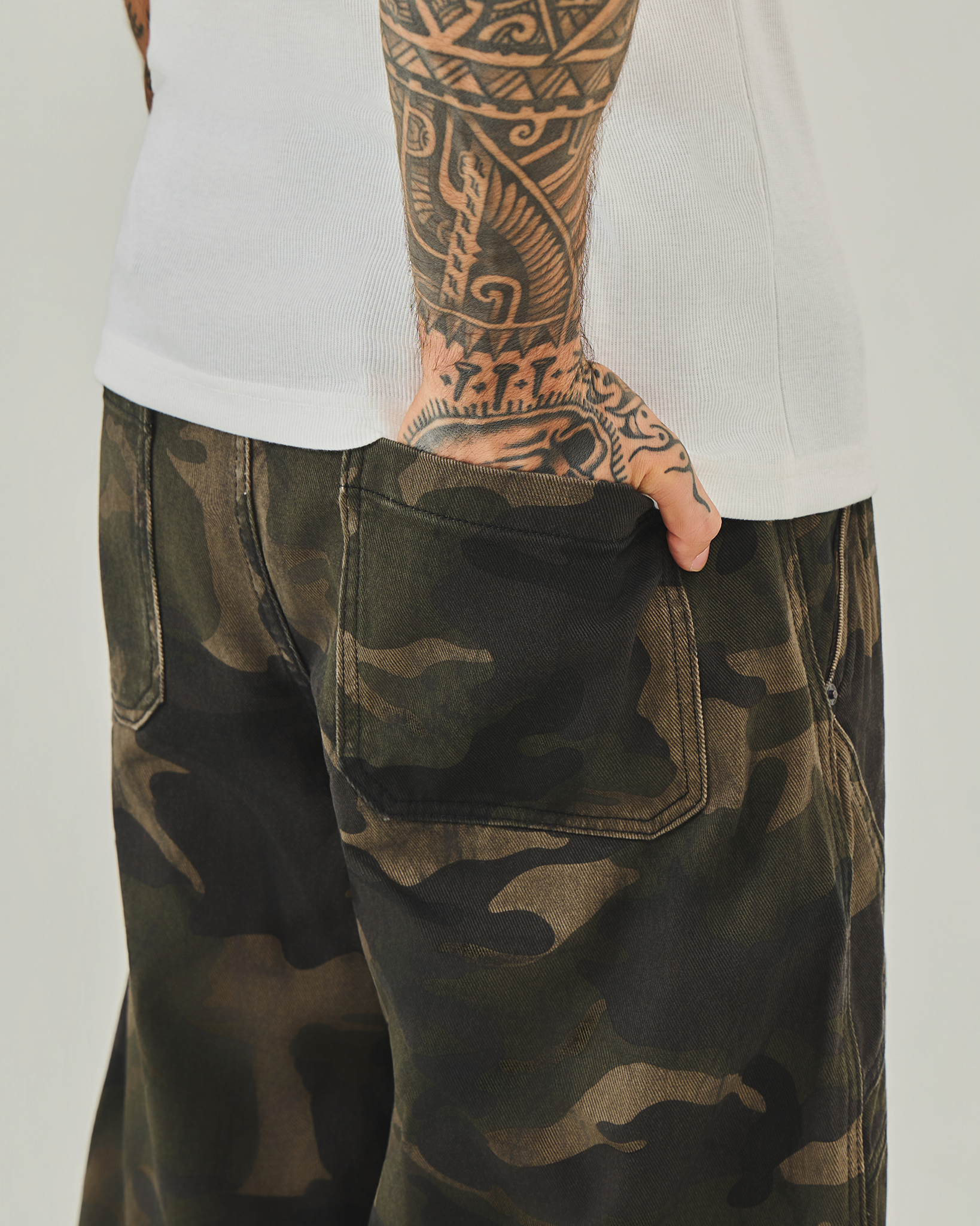hust-cargo-cutter-denim | Camo