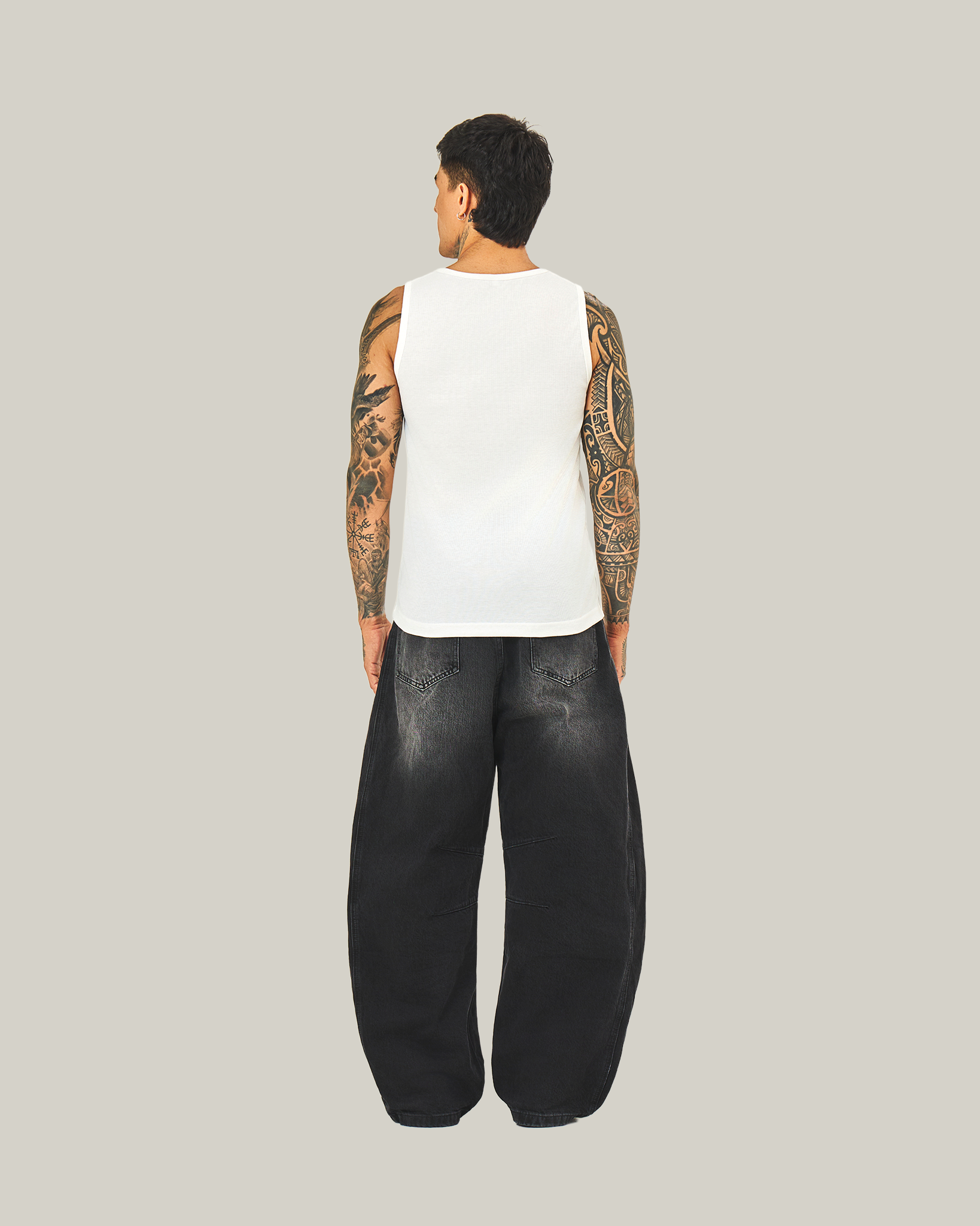 hust-shadow-jeans | Black