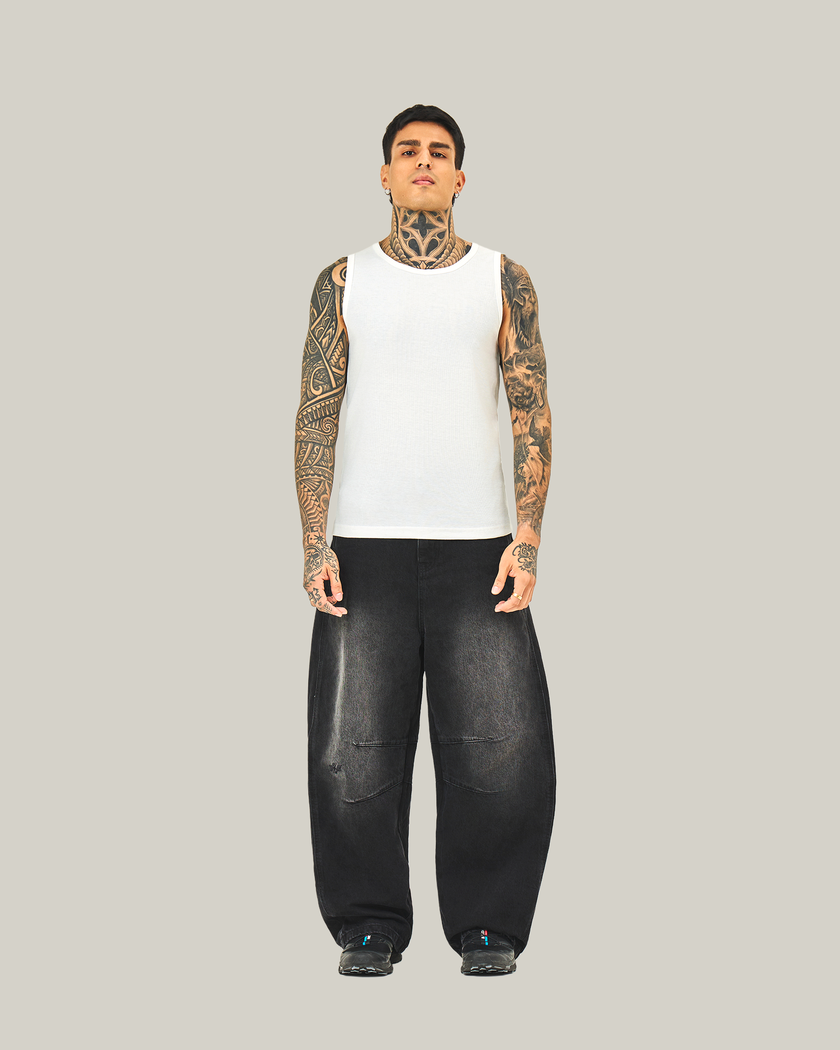 hust-shadow-jeans | Black