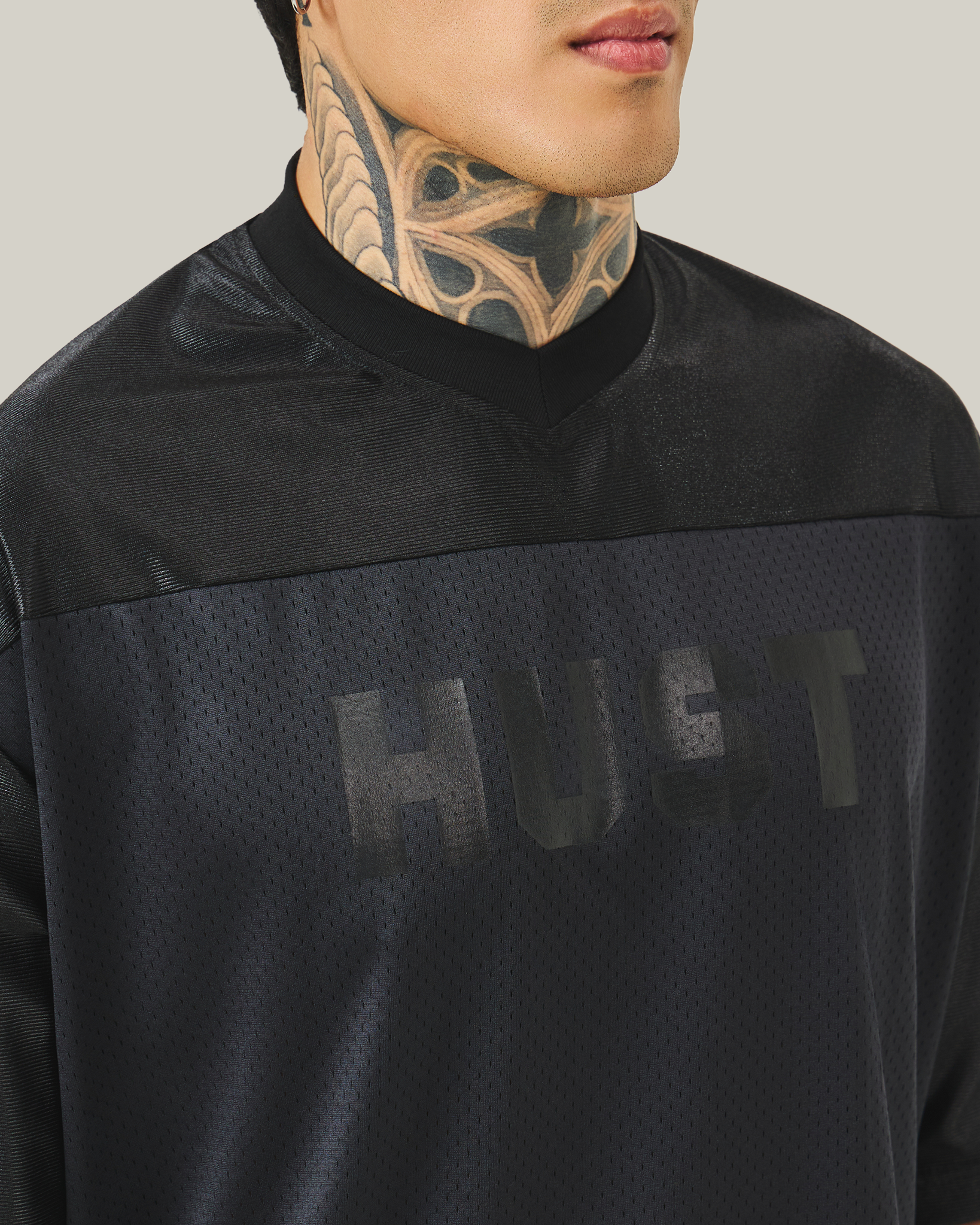hust-technical-street-jersey | Black